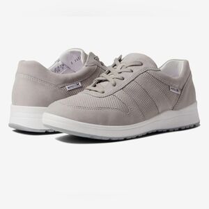 Mephisto Rebeca Perf- 6905 Light Grey Bucksoft Comfort Shoes sz 8.5